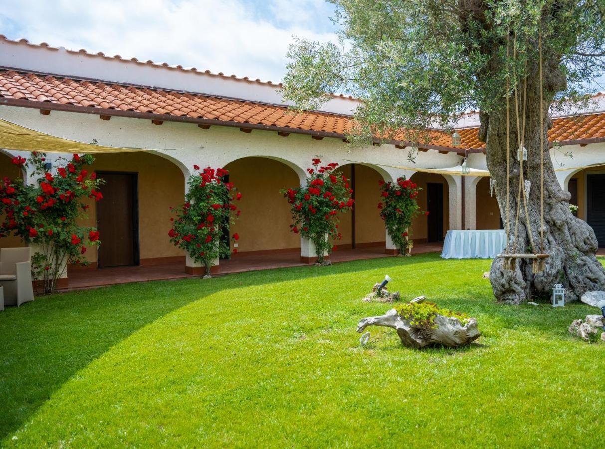 Tenuta Amalthea Villa Sessa Aurunca Kültér fotó